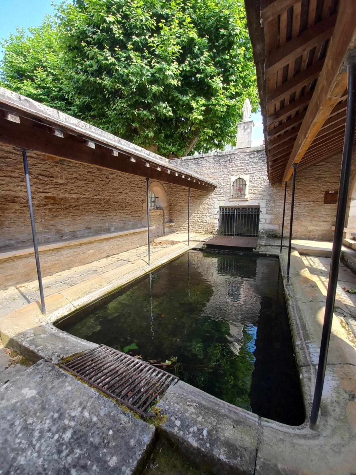 Aupres Du Lavoir Remigny Dış mekan fotoğraf